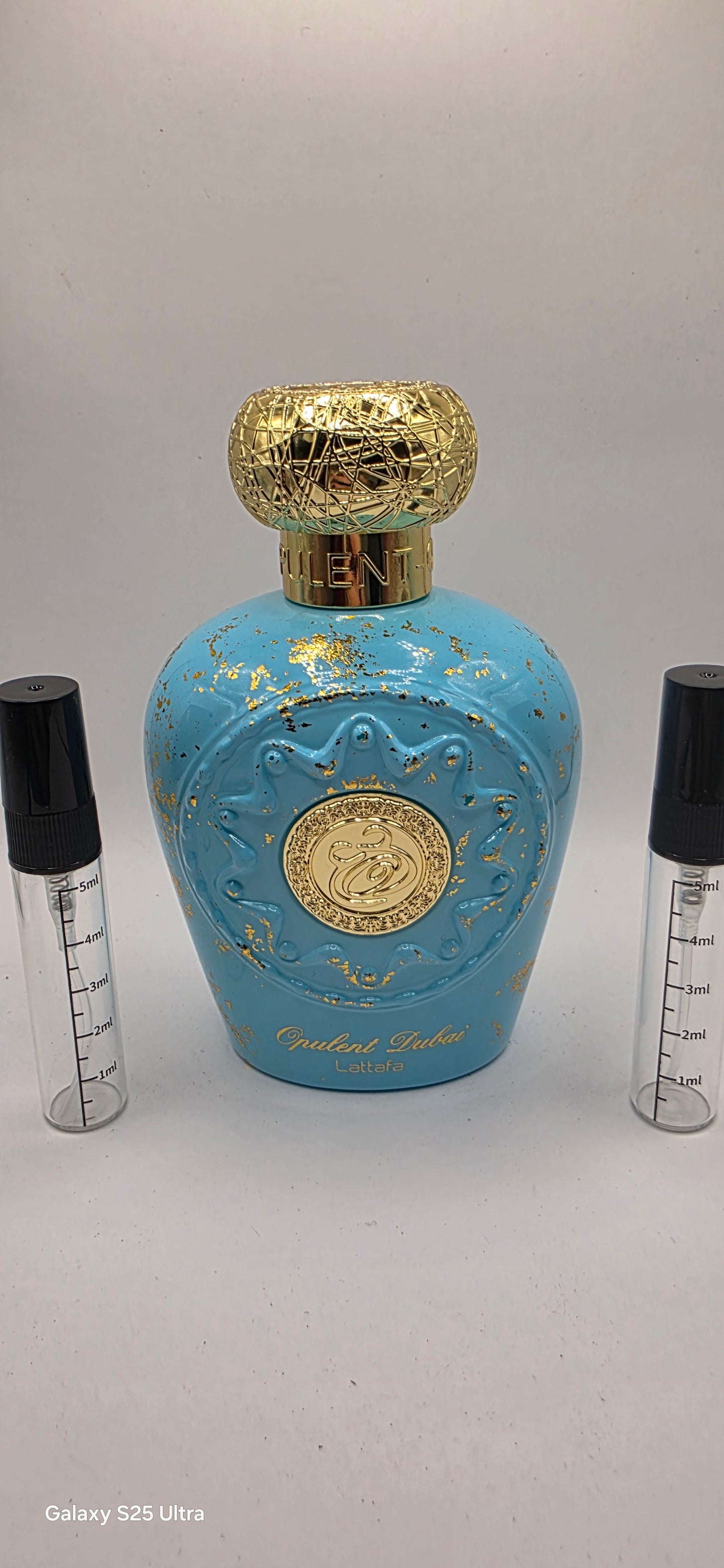 Lattafa opulent of Dubai samples